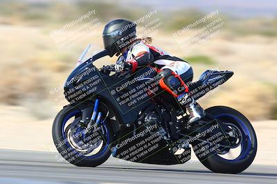 media/Jan-13-2024-SoCal Trackdays (Sat) [[9c032fe5aa]]/Turn 4 (135pm)/
